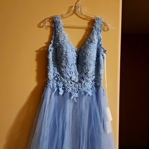 Brand New Cinderella Divine prom dress